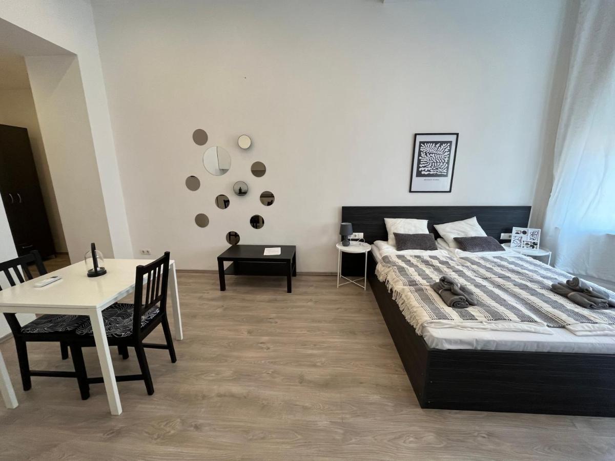 D58 Superior Apartments In The City Center بودابست المظهر الخارجي الصورة